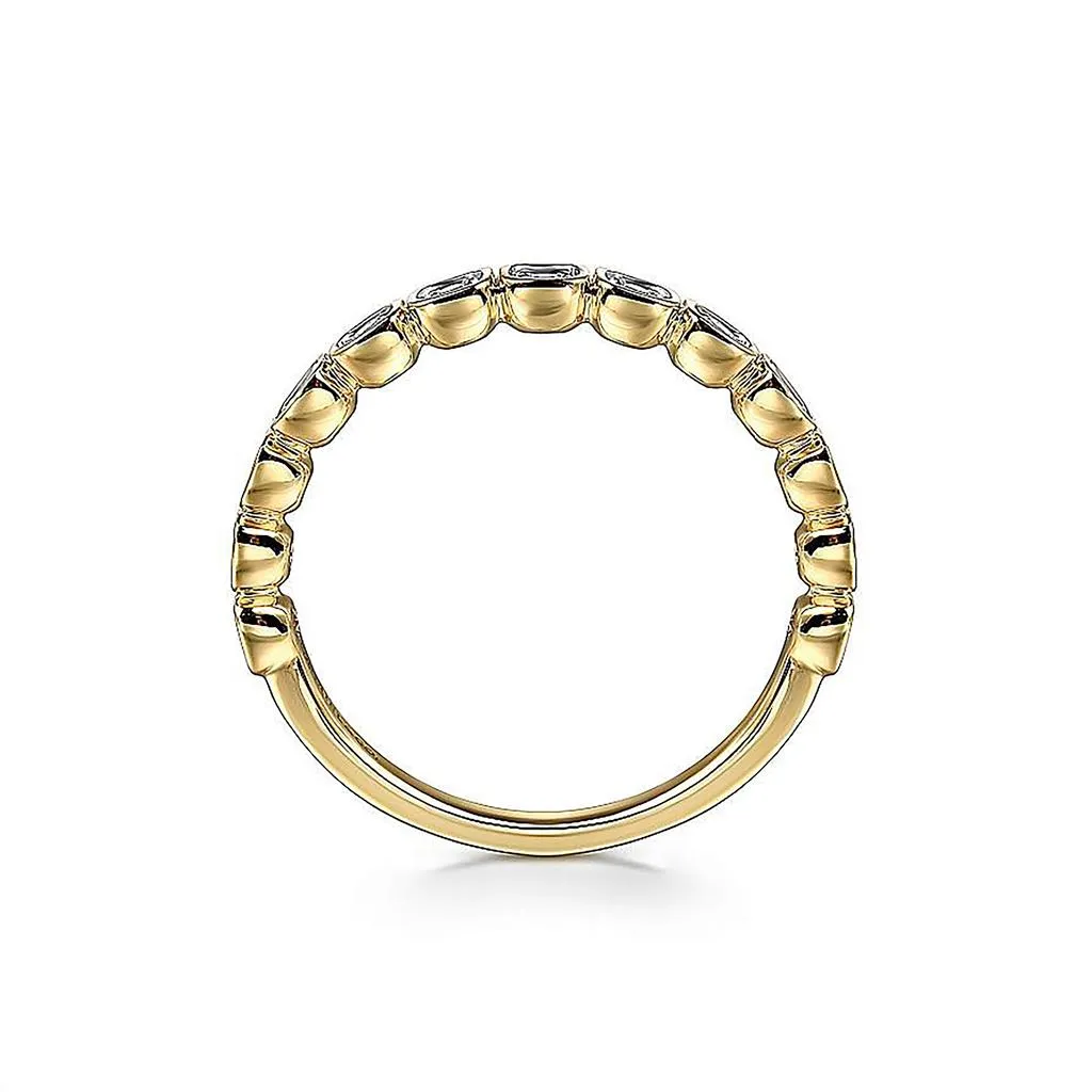 0.21ctw Round Diamond Band - Yellow Gold