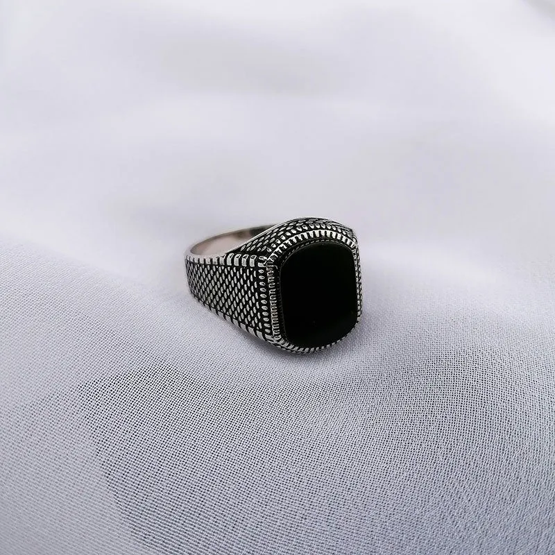 925 Sterling Silver Black Agate Vintage Gothic Ring