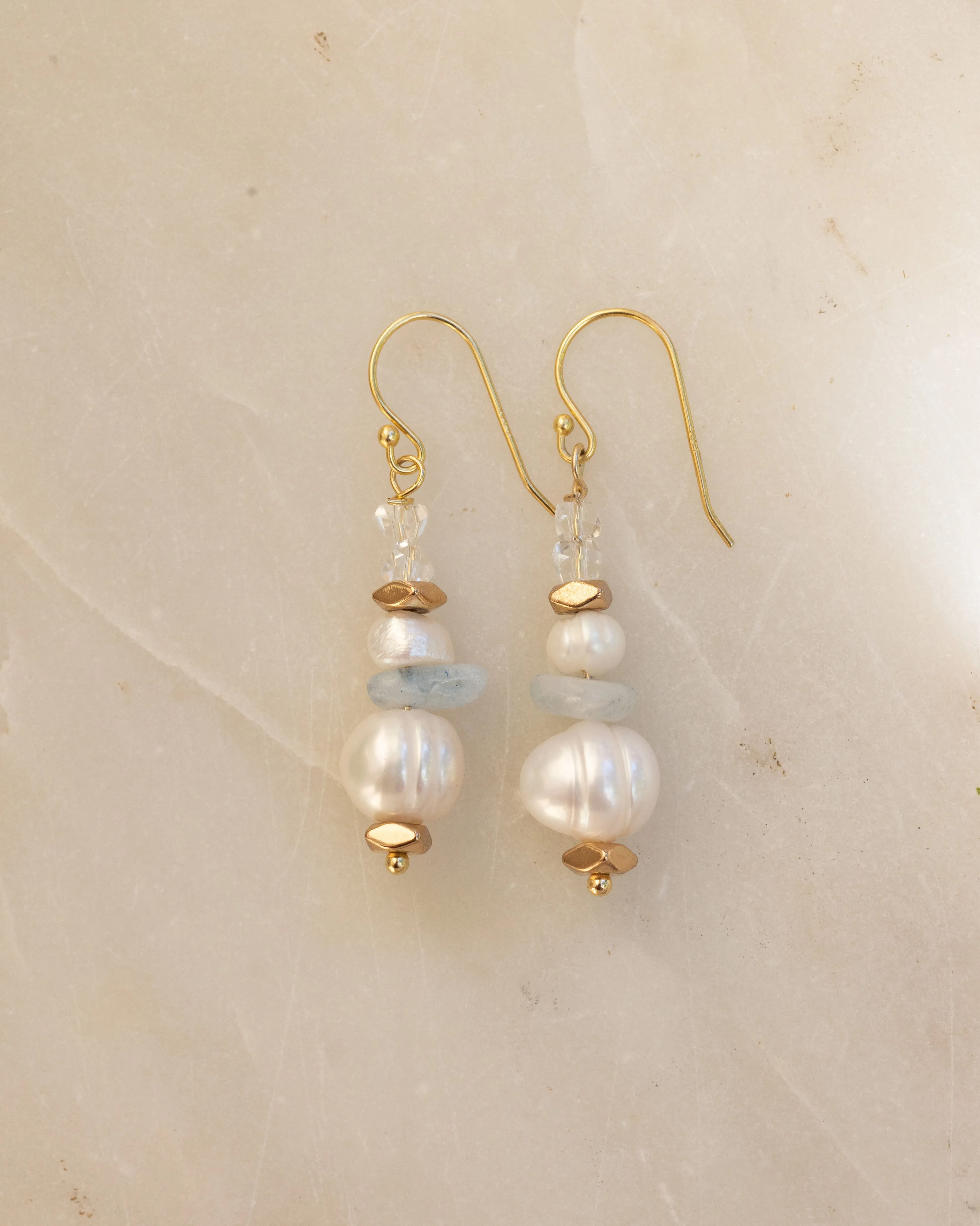 ARAJILLA - PEARL BRIDAL EARRINGS