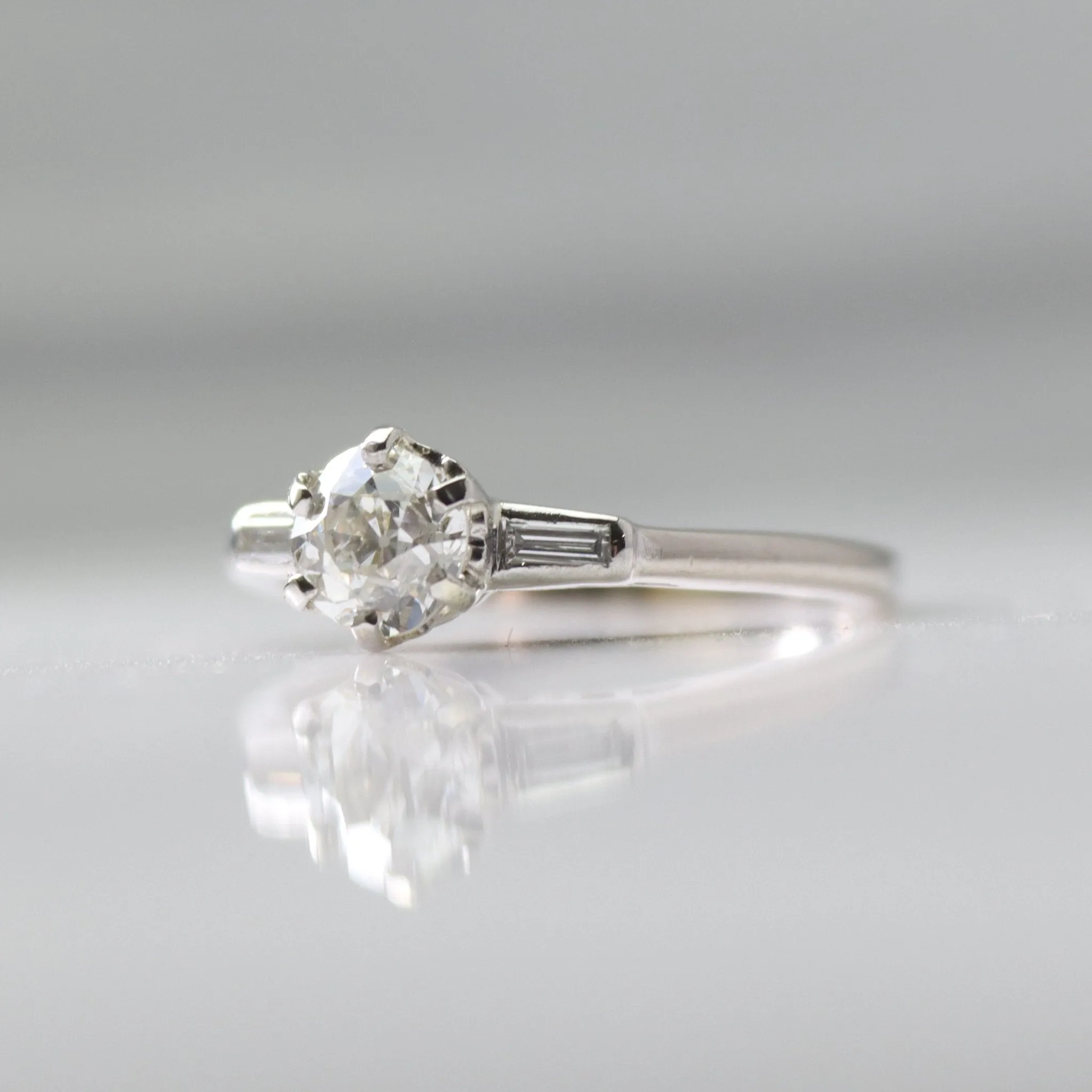 Art Deco 18 Carat White Gold Diamond Solitaire Ring