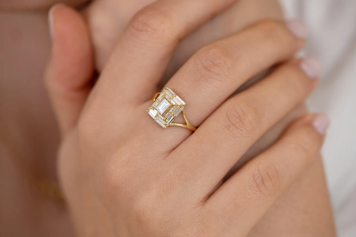 Baguette Cut Engagement Ring - Baguette Temple Ring