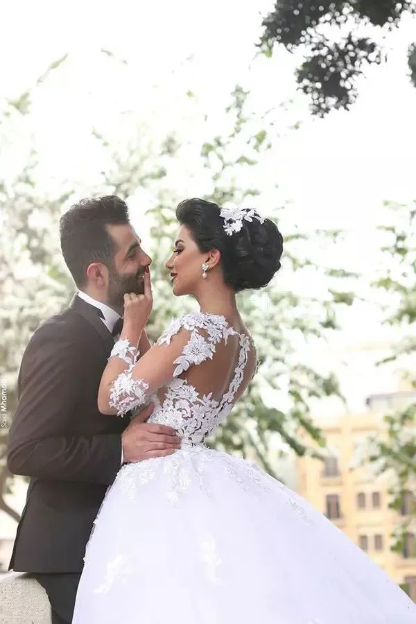 Ball Gown V-neck Illusion Long Sleeve Floor-length Court Train Tulle Wedding Dress with Appliques-715566