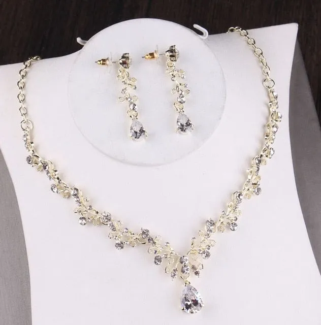 Baroque Vintage Gold, Crystal, Leaf, Pearl and Rhinestone Tiara, Necklace & Earrings Jewelry Set