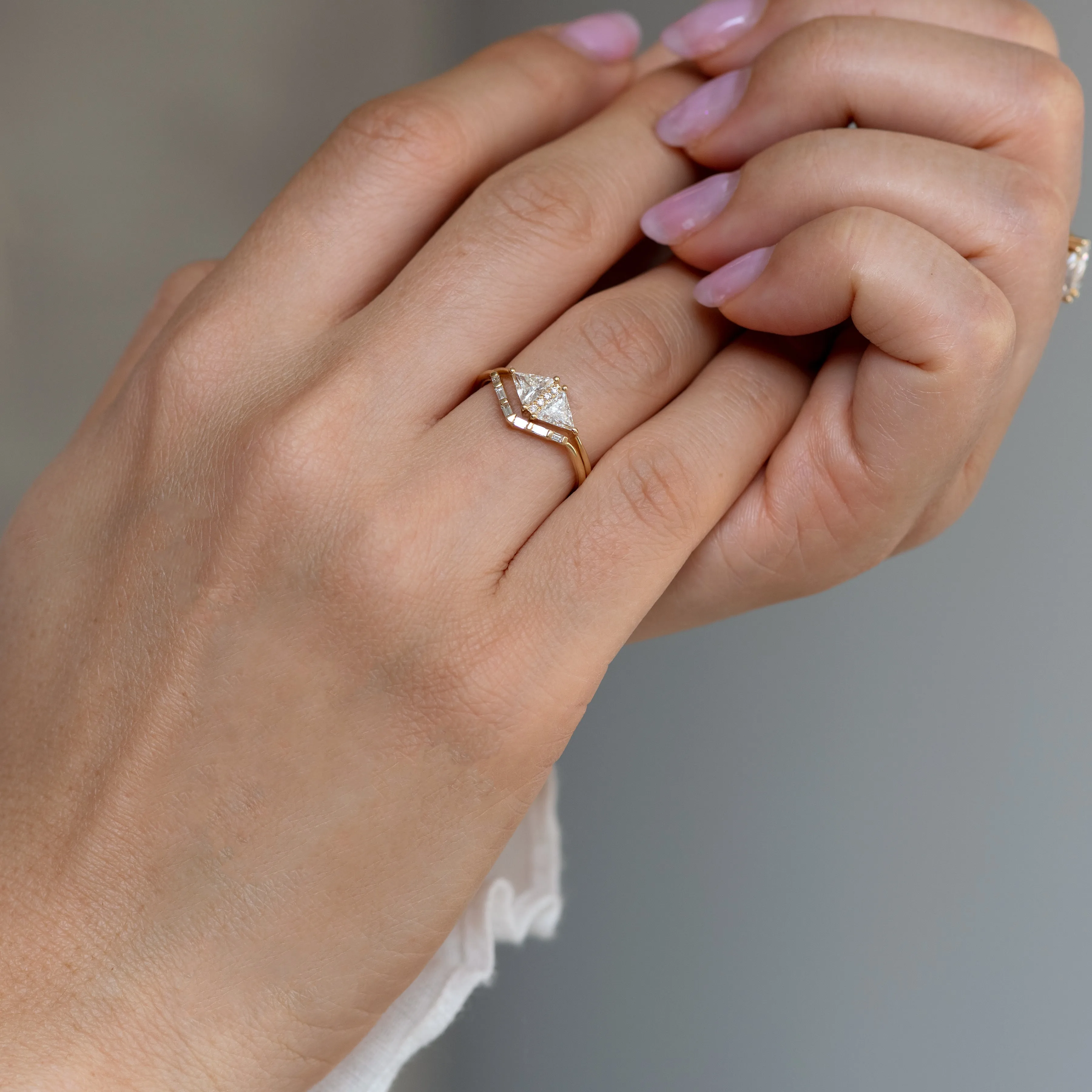 Chevron Wedding Ring with Baguette Diamonds - V Baguette Ring