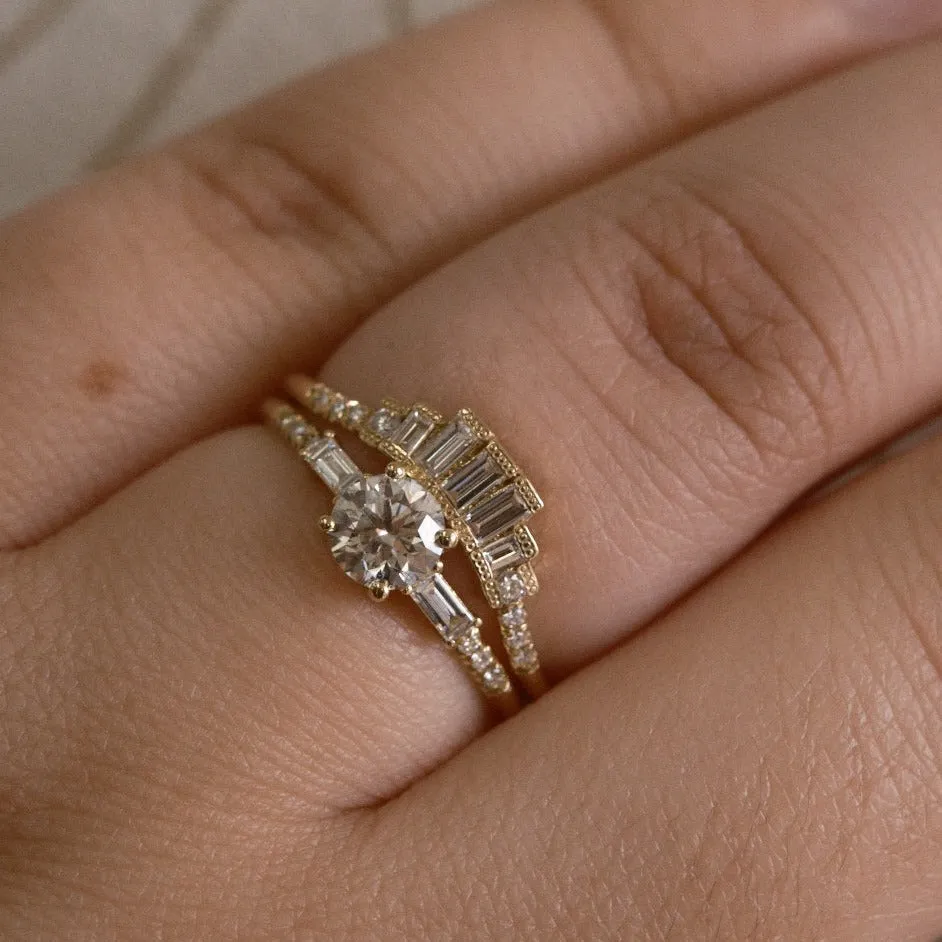 Diamond Melody Baguette Equilibrium Ring