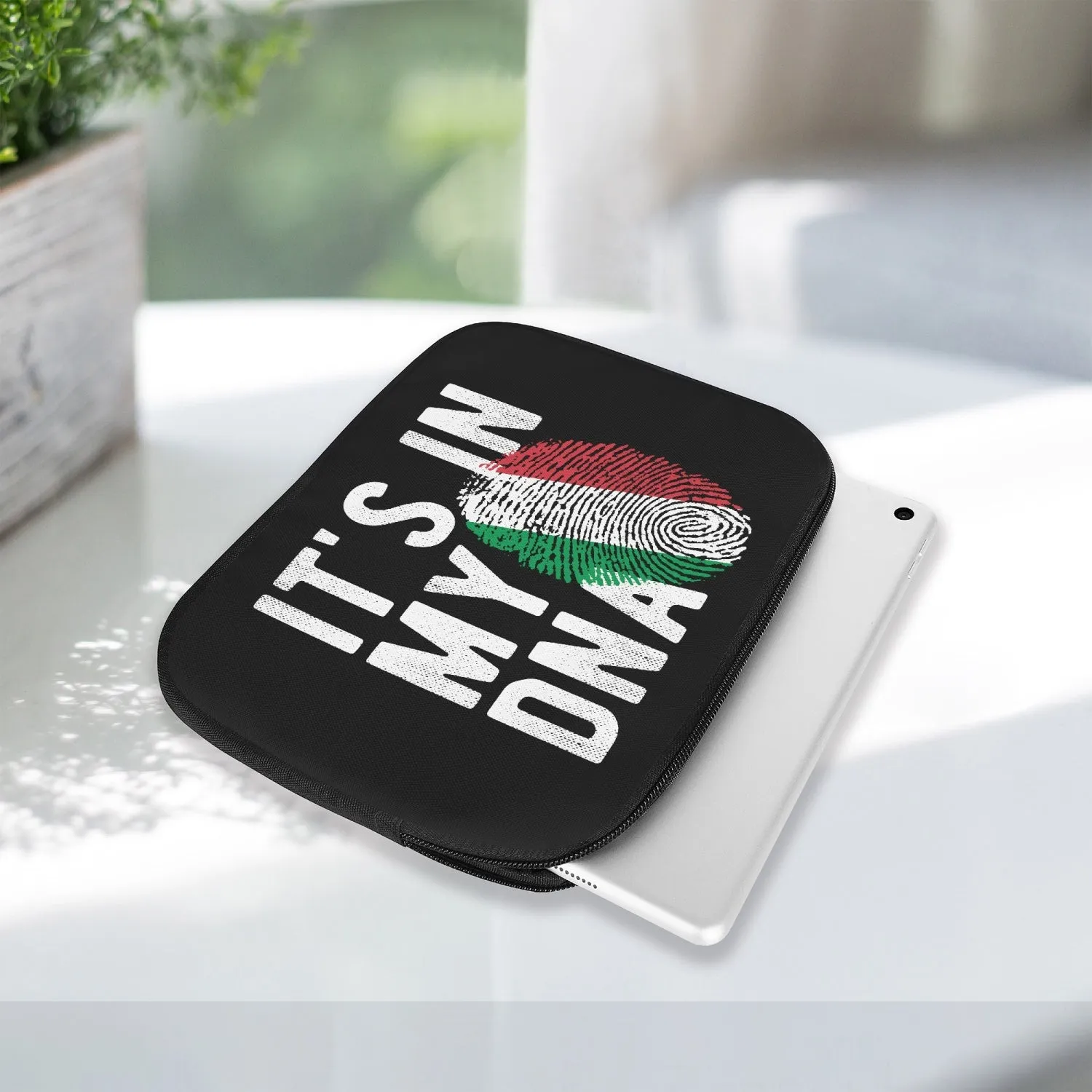 Italy It's in my DNA - iPad Sleeve