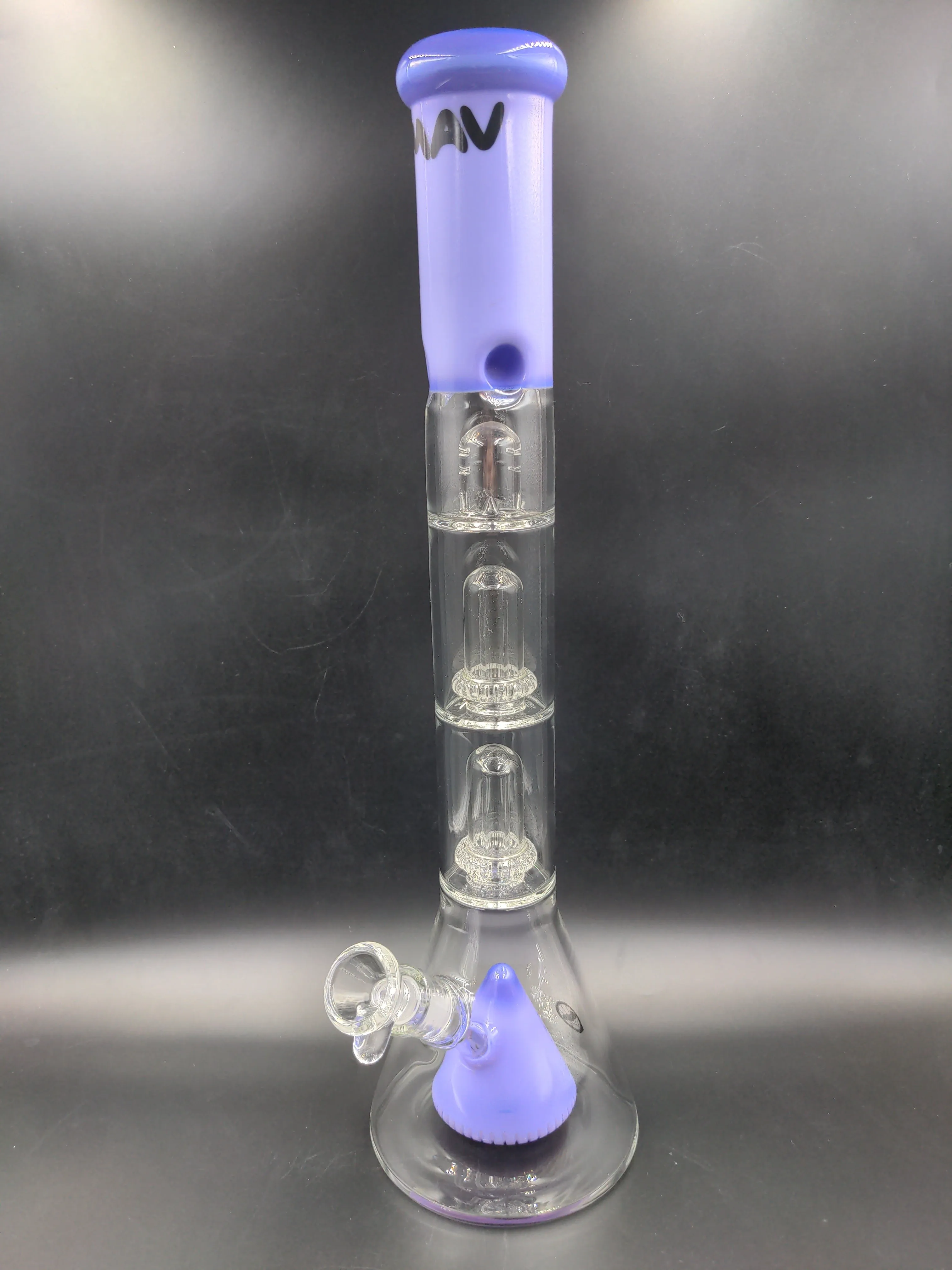 MAV 18 Pyramid Double UFO bong