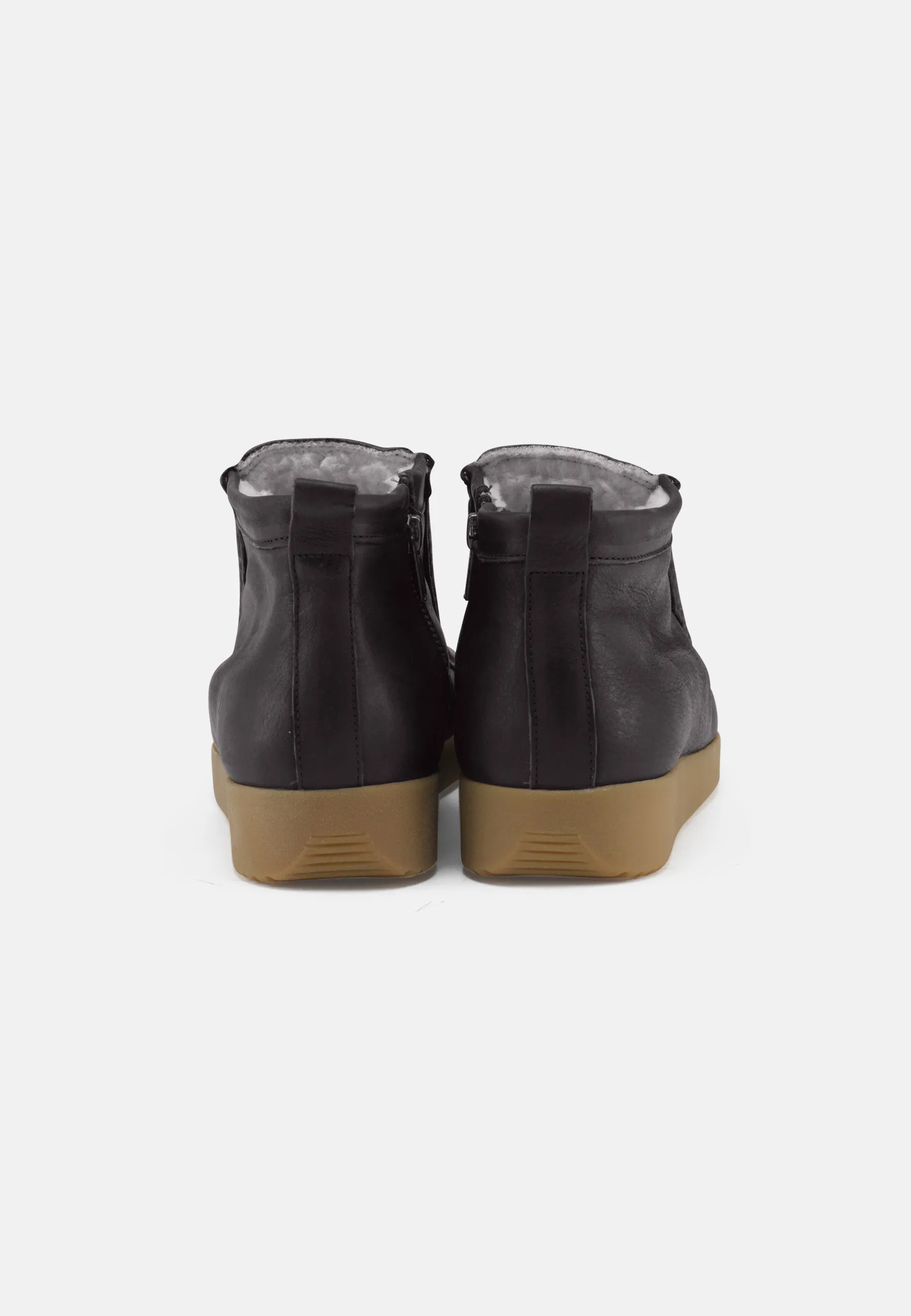 Sofia Varmforet stvle Oily Nubuck - Bison