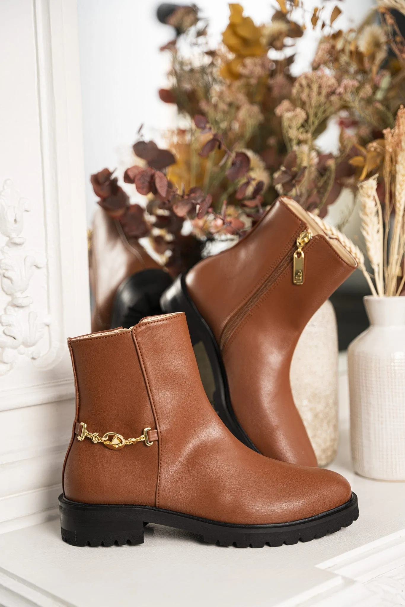 Victory Vegan Leather Ankle Boots | Chestnut